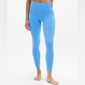 NWT Athleta Salutation Stash 7/8 Legging
